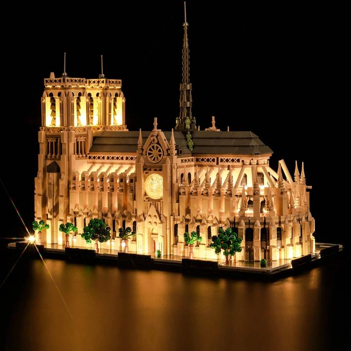 Produktbild BrickBling LED Licht Set für LEGO Notre-Dame de Paris (21061) inkl. Fernbedienung