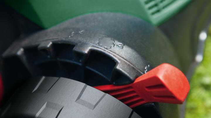 Image du produit Bosch Home & Garden UniversalVerticut 1100