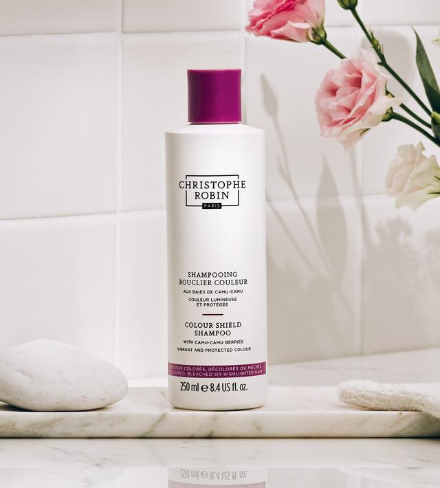 Produktbild Christophe Robin Colour Shield Shampoo with Camu Camu Berries (250 ml, Flüssiges Shampoo)