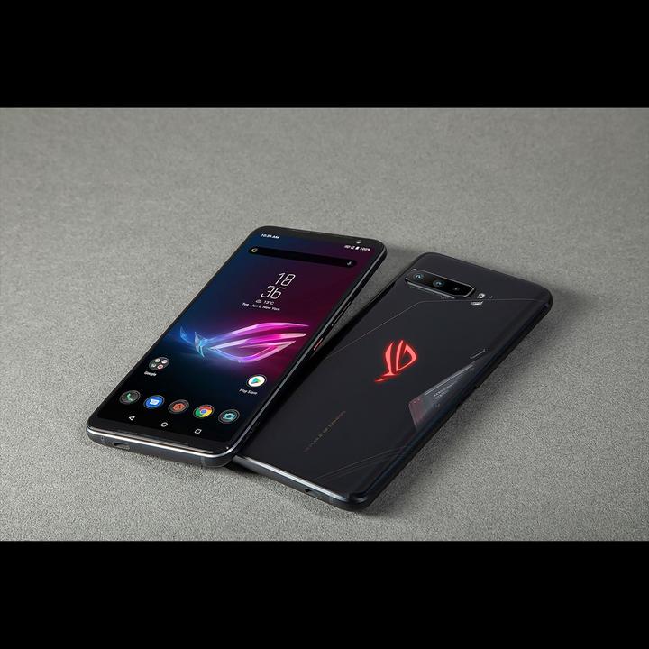 Immagine prodotto ASUS ROG Phone 3 (12GB) (512 GB, Nero, 6.59", Doppia SIM, 64 Mpx, 5G)