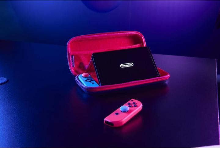 Actual product image Urage 8in1 set (case, protective glass, control attachments) for N. Switch, black/red (Switch)