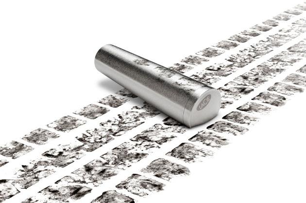 Image du produit LaCie XtremKey (128 Go)