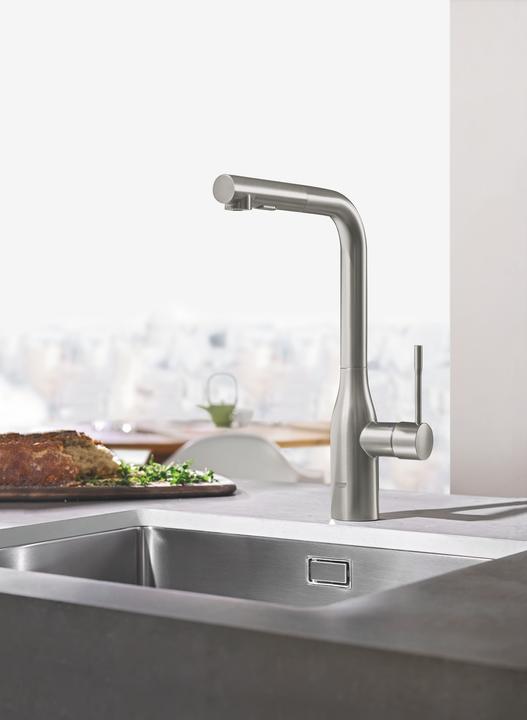 Actual product image Grohe Essence single-lever sink mixer