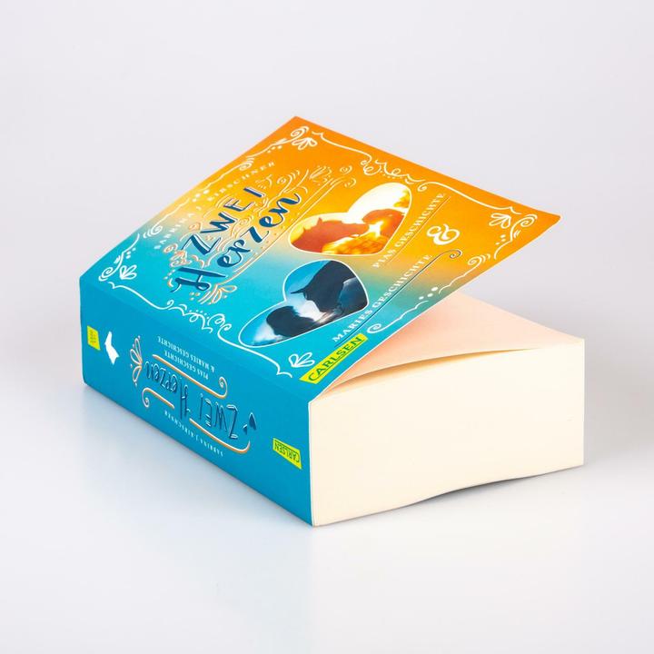 Actual product image Zwei Herzen – eine Pferdeliebe: Doppelband: Pias Geschichte / Maries Geschichte (German, Sabrina J. Kirschner, 2021)
