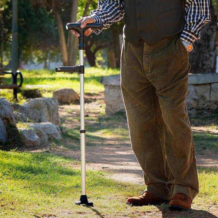 Actual product image InnovaGoods Extendable walking stick with LED light, alarm and mechanical gripper handle