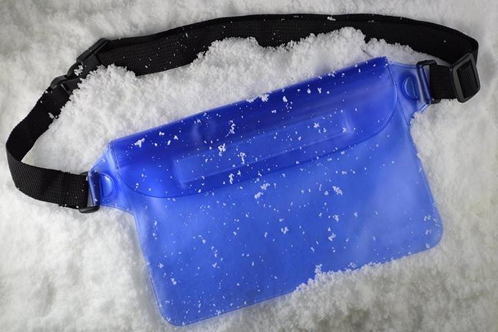Actual product image Cover-Discount Water bag for mobile phone and small goods
