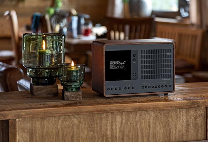 Immagine prodotto Revo SuperConnect (Web radio, DAB, Bluetooth, WiFi)