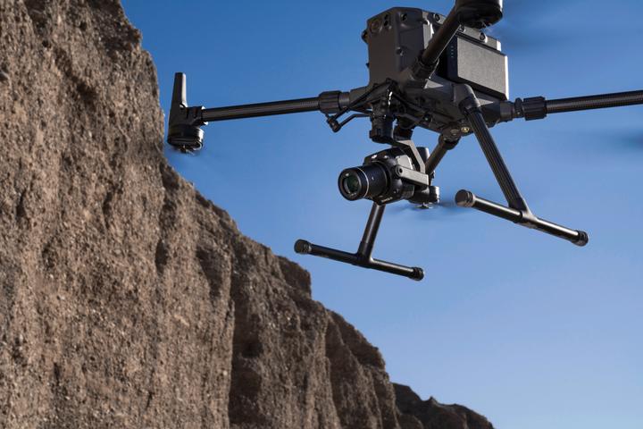 Image du produit DJI Caméra gimbal Zenmuse P1 4K Ultra HD 45 MP Noir (Caméra de drone, DJI Matrice 300 RTK)