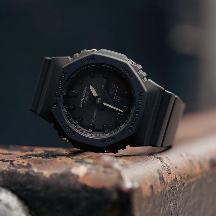 Actual product image G-Shock GMA-P2100BB-1AER (Chronograph, 40 mm)