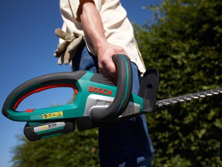 Immagine prodotto Bosch Home & Garden Taglio avanzato della siepe (Tagliasiepi a batteria)