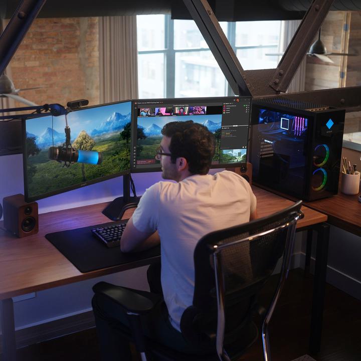 Produktbild HP OMEN 40L GT21-2400ng Gaming PC i7-14700K 64GB 1TB SSD 1TB HDD RTX 4080 Win11 (Intel Core i7-14700K, 65.54 GB, 1000 GB, GeForce RTX 4080 SUPER)