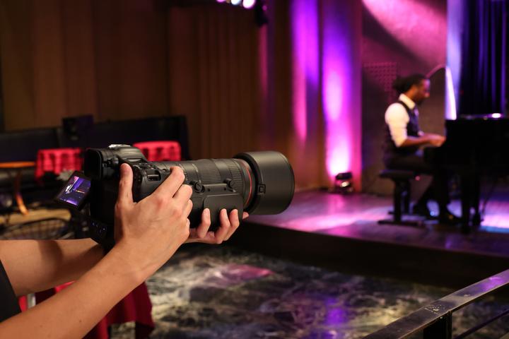 Produktbild Canon RF 70-200mm F2.8L IS USM Z (Canon RF, APS-C / DX)