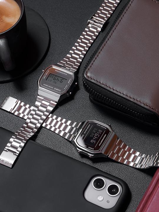 Actual product image Casio A168WEM-1EF (Digital watch, 36.30 mm)