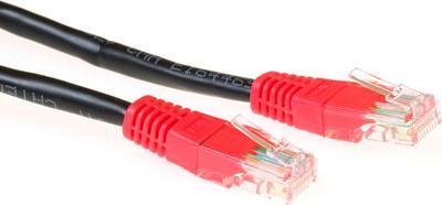 Immagine prodotto Cavo patch U/UTP CAT5E nero da 5 metri con connettori RJ45. Cat5e u/utp cross bk/rd 5.00m (U/UTP, CAT5e, 5 m)
