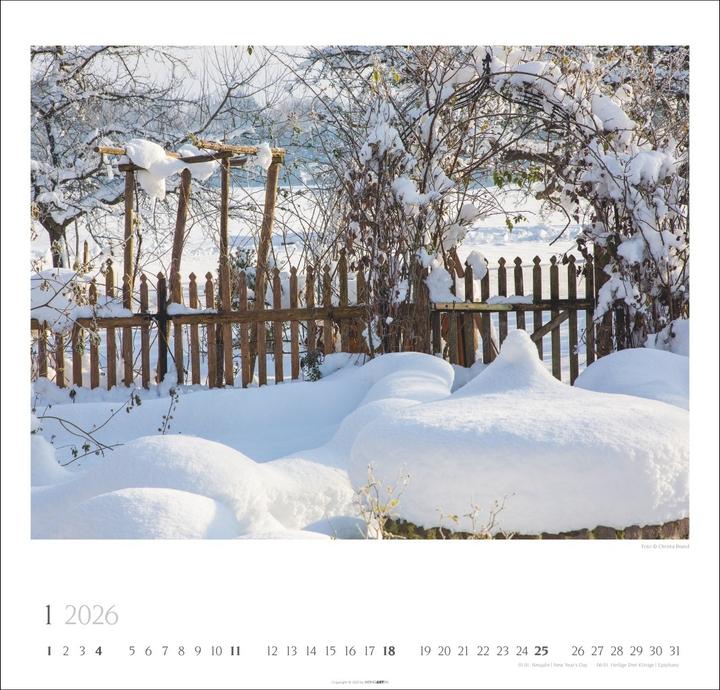 Actual product image Bauerngärten Kalender 2026 (48 x 46 cm, English, German)