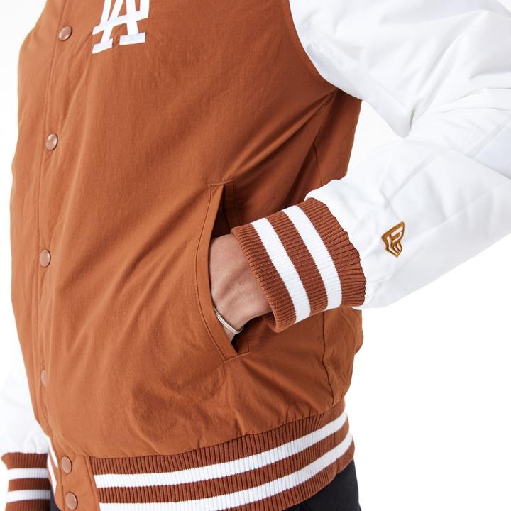 Produktbild New Era College Bomber Jacke - BACKPRINT LA Dodgers - M (M)