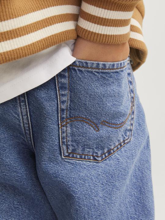 Actual product image Jack & Jones JJICHRIS JJORIGINAL SQ 042 JNR Relaxed Fit Jeans Junior Relaxed Fit Jeans (176)