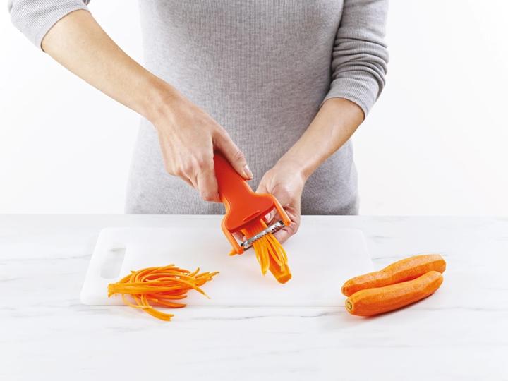 Actual product image Joseph Joseph SafeStore Julienne Peeler with Blade Protector