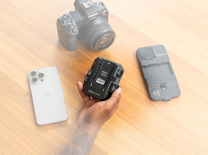 Produktbild Atomos Ninja Phone "Base" Model
