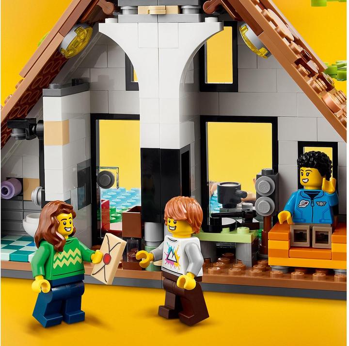 Actual product image LEGO Cosy house (31139, LEGO Creator 3-in-1)