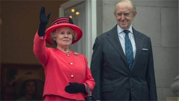 Produktbild Sony The Crown - Die komplette Serie (DVD, Deutsch, Französisch, Englisch)
