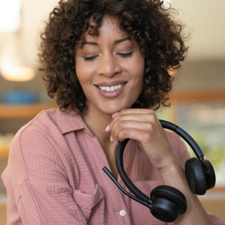 Actual product image Poly Voyager 4300 (Wireless, USB-C)