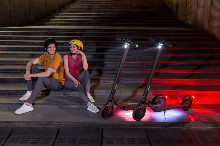 Actual product image Segway-Ninebot KickScooter E25E (25 km/h, 25 km, 300 W)