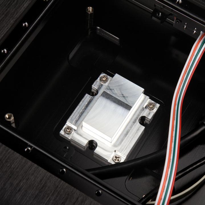 Actual product image Akasa Pascal MD (UCFF)