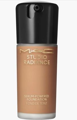 Produktbild MAC Cosmetics M.A.C. Studio Rad Serum Pow Fond de Teint NW45 (Nr. NW45)