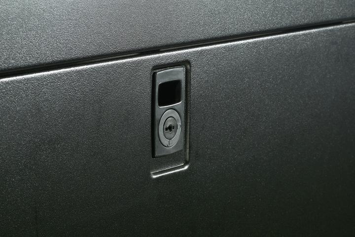 Immagine prodotto APC NetShelter SX 42U, armadio per server 42U (42 HE, Rack da 19 pollici)