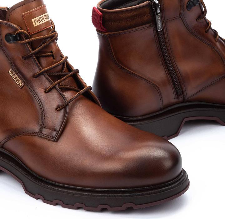 Actual product image Pikolinos Linares (42)