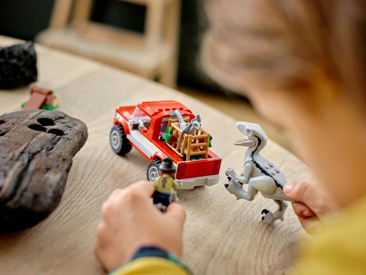 Produktbild LEGO Blue & Beta in der Velociraptor-Falle (76946, LEGO Jurassic World)