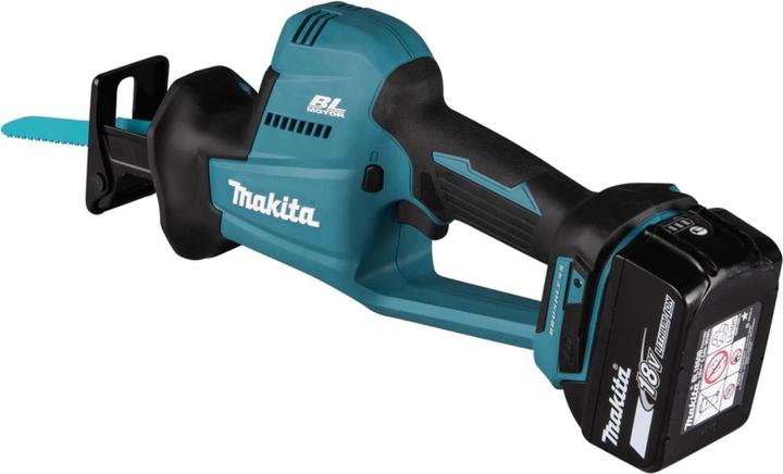 Image du produit Makita DJR189RTJ Scie sabre sans fil, 18 V, 0-3100 SPM, 22 mm, 2 x 5,0 Ah Li-Ion, 2,5 kg