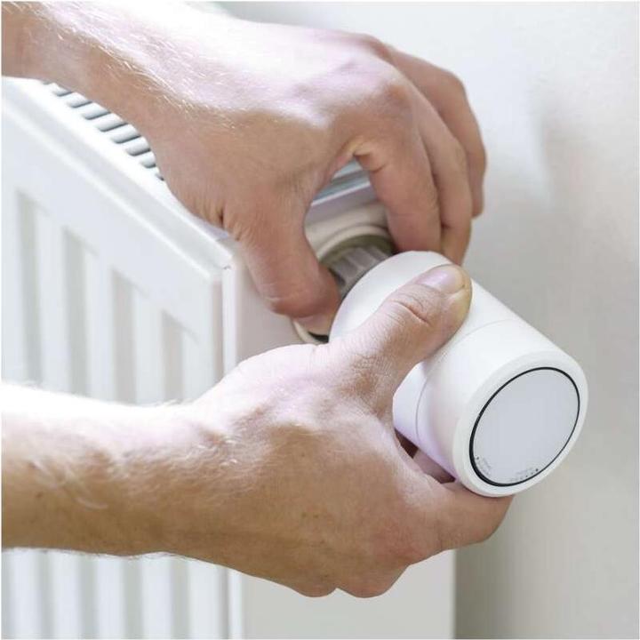 Produktbild Emos GoSmart Digitaler Heizkörperthermostat P5630S ZigBee