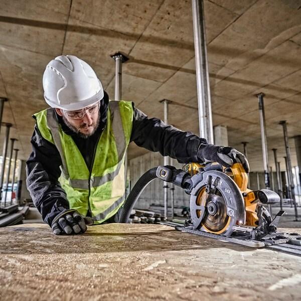 Actual product image DeWalt Cordless handheld circular saw