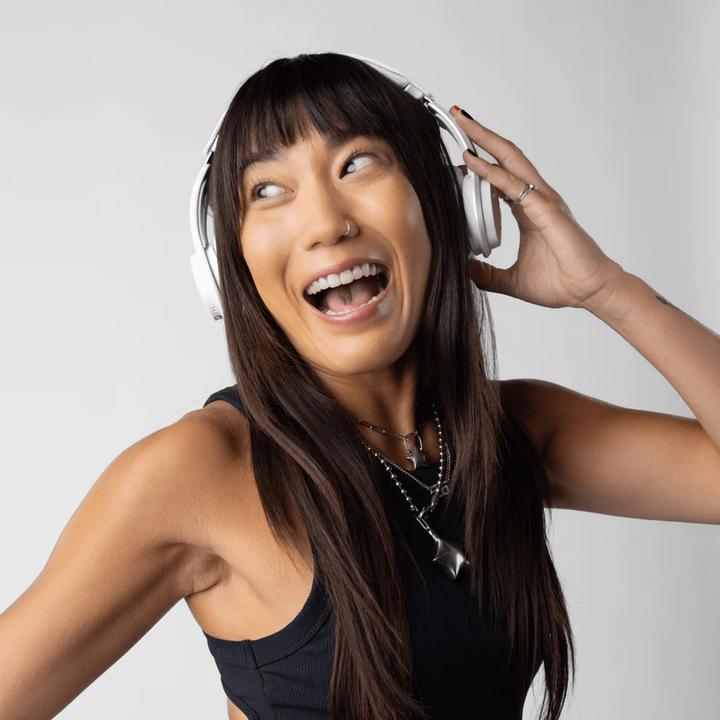 Actual product image Skullcandy Icon Anc Wireless On-Ear Bone/Orange (ANC, 60 h, Wireless)