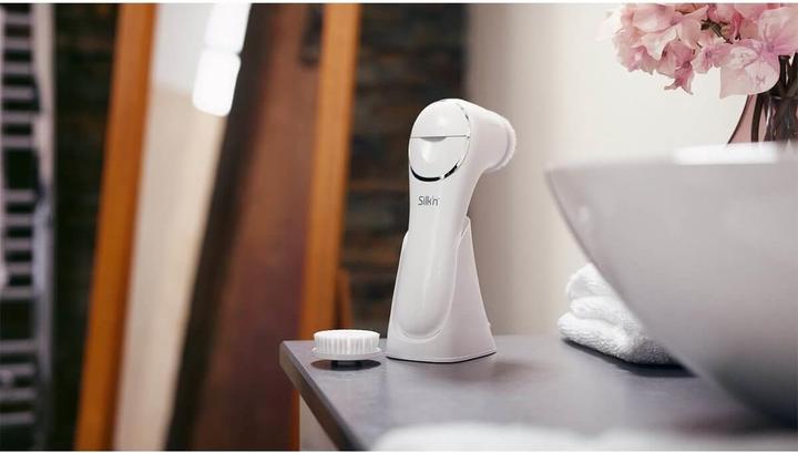 Actual product image Silk'n Face brush with massage function