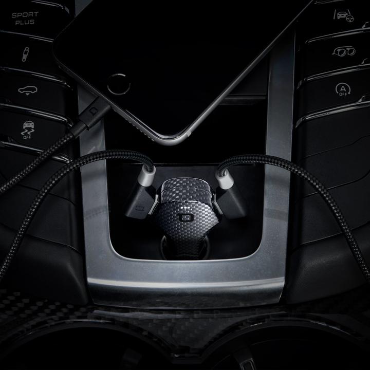 Immagine prodotto nonda Caricatore da auto ZUS Smart Car Charger fibra di carbonio 2.4 A