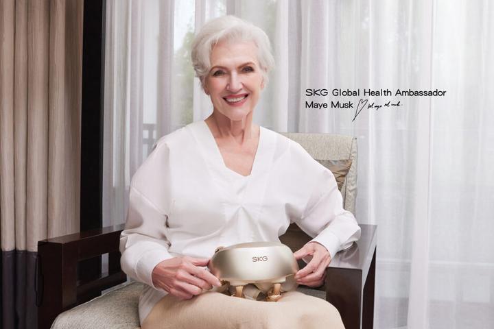 Image du produit SKG Neck Massager H7 ultra-E - Golden (golden massage heads)