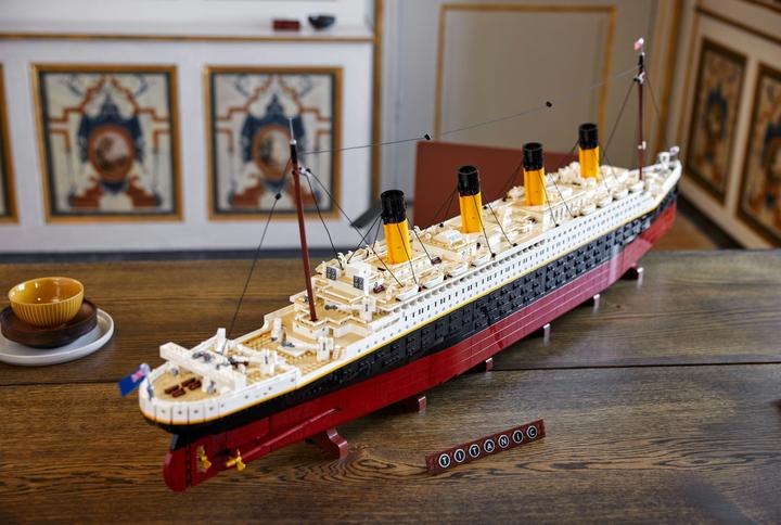 Produktbild LEGO Titanic (10294, LEGO Creator Expert, LEGO Seltene Sets)