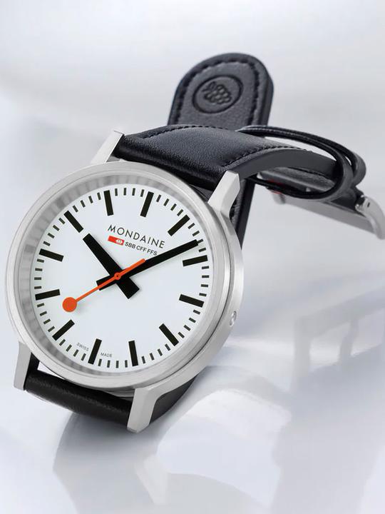 Image du produit Mondaine MST.4101B.LBV Stop2go Horloge - Horloge de gare - Saffierglas - Staal/Kunstleer - Zilver/Zwart - 41 (41 mm)