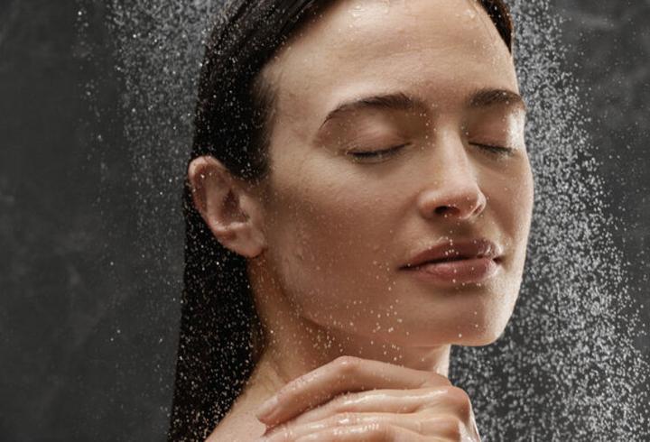 Immagine prodotto hansgrohe Soffione Rainfinity a 3 getti con braccio doccia : Colore - nero spazzolato cromo/grafite (3 Tipi di raggi, 28.10 l/min)