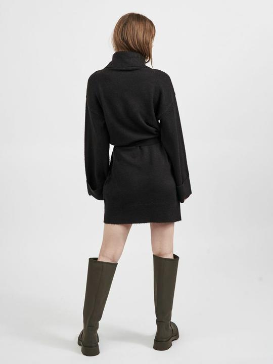 Image du produit Vila Robe en maille avec ceinture à nouer (L)
