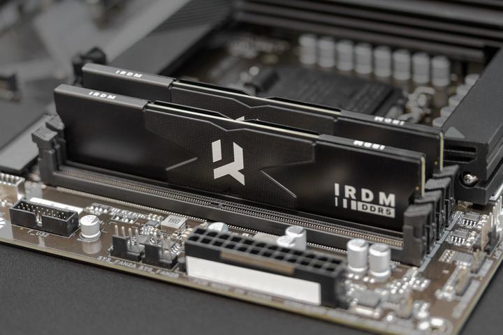 Image du produit Goodram IRDM DDR5 IR-6400D564L32/64GDC (2 x 32GB, 6400 MHz, RAM DDR5, U-DIMM)