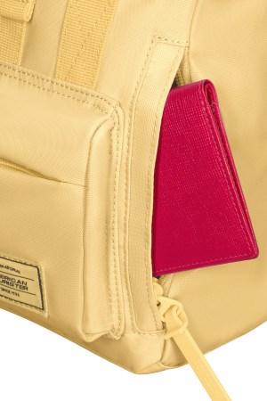 Actual product image American Tourister Urban Groove Ug16 Backpack City Mini (17 l)