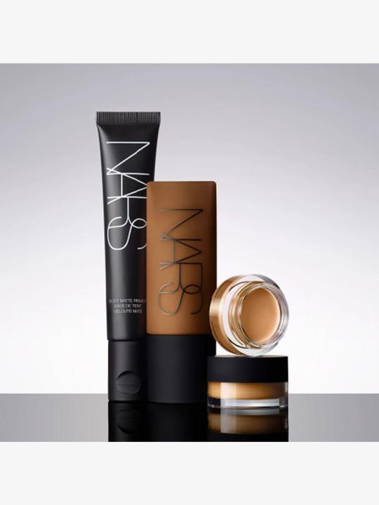 Immagine prodotto NARS Cosmetics Fondotinta completo Soft Matte Macao (Macao)
