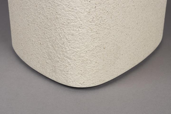 Actual product image Dutchbone Veda (56 x 41 x 35 cm)