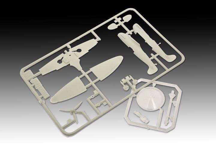 Actual product image Revell Supermarine Spitfire Mk.Ia & Hawker Hurricane Mk.I