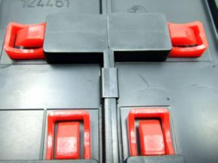 Actual product image Carrera Lane lock for 132 Digital