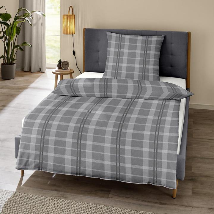 Actual product image Traumschlaf Glasgow (Pillowcase, 80x80 cm)